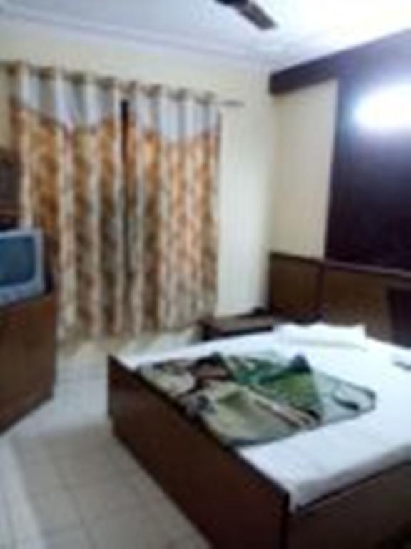 Hotel Hans International Νέο Δελχί Δωμάτιο φωτογραφία