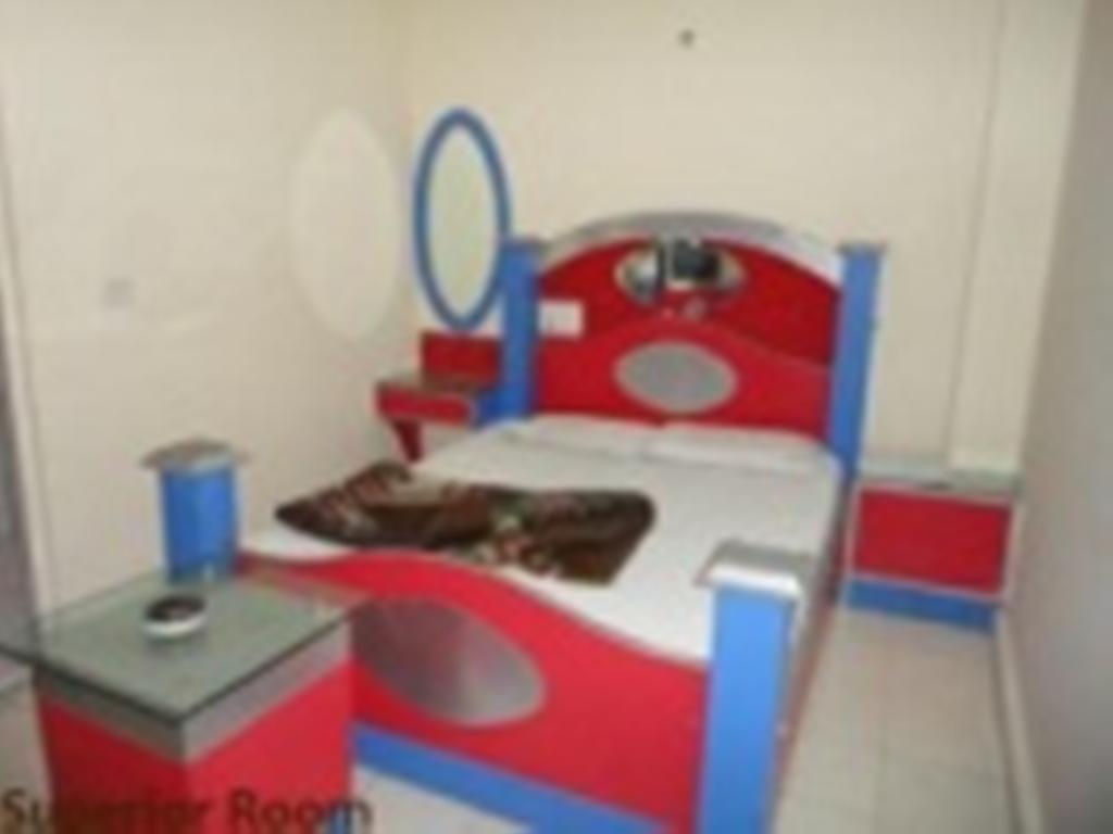 Hotel Hans International Νέο Δελχί Δωμάτιο φωτογραφία