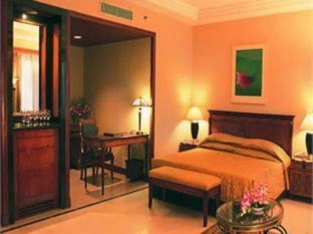 Hotel Hans International Νέο Δελχί Δωμάτιο φωτογραφία